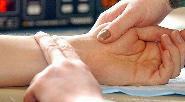 Какие лекарства принимать при учащенном сердцебиении, что принимать при тахикардии