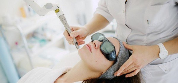 Как убрать красные сосуды на лице в домашних условиях