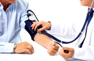 Почему часто идет кровь из носа – причины постоянных кровотечений у взрослых 2019