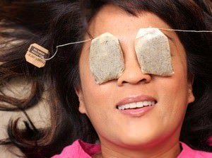 Почему лопнул капилляр в глазу, что делать?