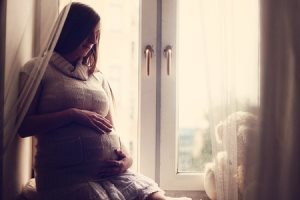 Начало беременности ощущения в прямой кишке. Неприятные ощущения в заднем проходе при беременности. Как избавиться от симптома