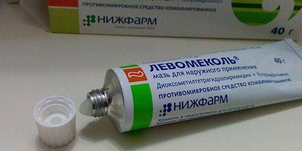 Левомеколь при геморрое: как применять?
