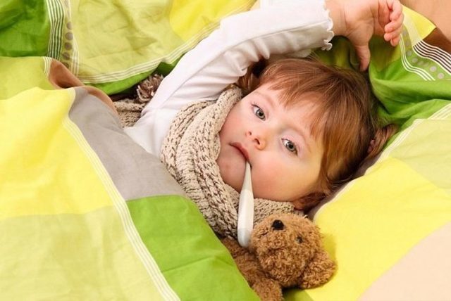 Чем лечить красное горло у ребенка – лучшие лекарства и средства 2019