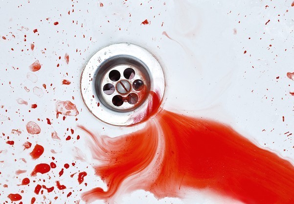 Какие таблетки прекращают месячные. Способы прекратить начавшуюся менструацию. Народные рецепты, помогающие отсрочить месячные