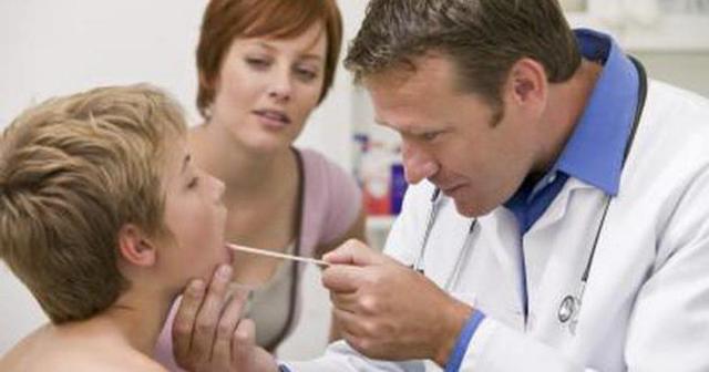 Желтый налет на языке у ребенка