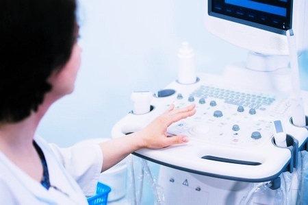 Как проверить сосуды головного мозга и шеи: перечень обследований