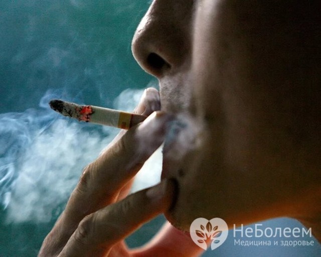 Курение повышает или понижает давление?
