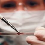 Консультации онлайн. Из какого пальца брать кровь на сахар для глюкометра