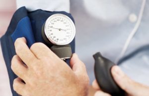 Как поднять давление в домашних условиях быстро