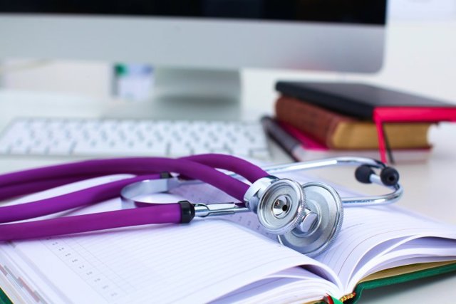 Ишемический Инсульт в Пожилом Возрасте: Прогноз для Жизни