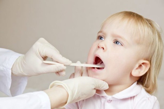 Масло туи при аденоидах для детей - инструкция по применению, отзывы о лечении аденоидов маслом туи