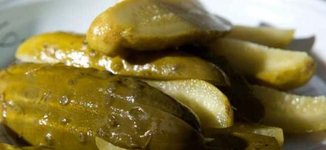 Почему нас тянет на соленое