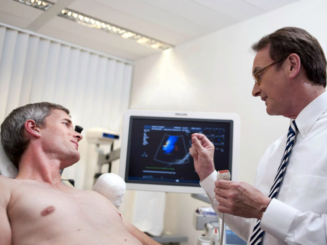 Сильное сердцебиение: причины, что делать