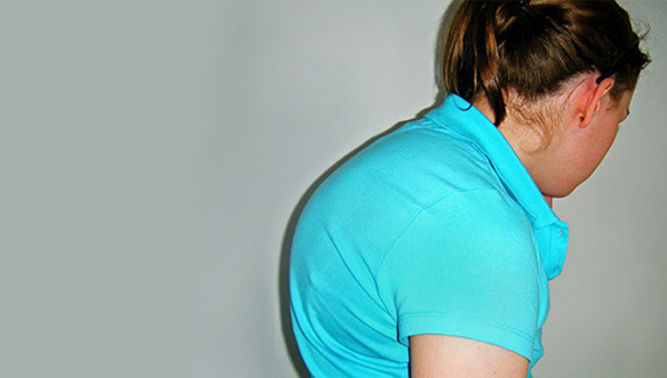 Как убрать горб на спине: эффективные способы лечения