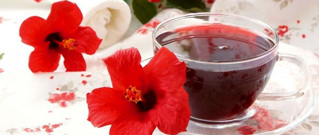 Каркаде горячий и холодный: действие на давление, повышает или понижает, теплый чай