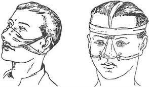 Почему идёт кровь из носа у взрослого человека. Причины и лечение народными средствами