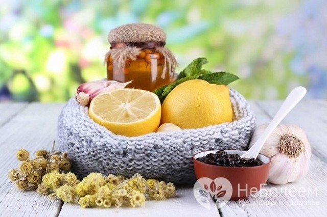 Как снизить давление народными средствами