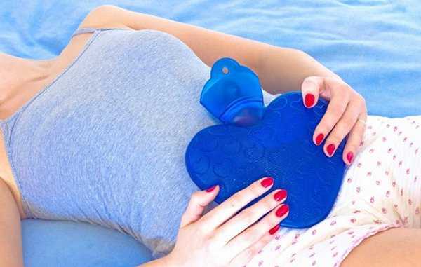 Почему при месячных идет кровь: норма и паталогия