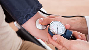 О Чем Говорит Боль в Грудной Клетке Посередине