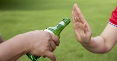 Мочевая кислота в крови повышена причины симптомы