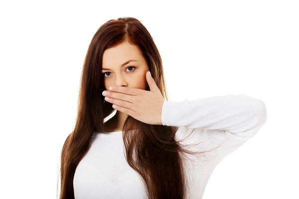 Черный налет на языке — начало больших проблем