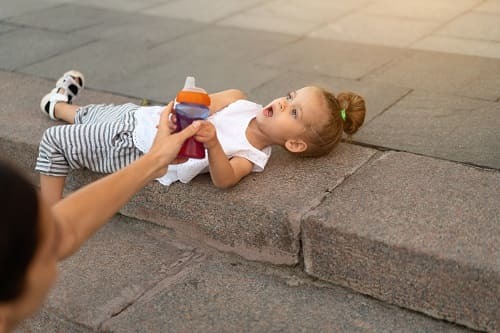 Аутизм у детей. Симптомы, признаки и лечение