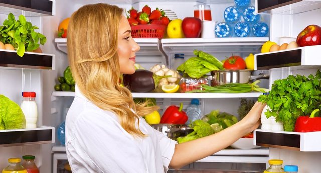 Как хранить продукты в холодильнике: раскрываем все секреты.