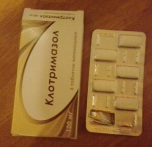 Свечи клотримазол (таблетки вагинальные): инструкция по применению для женщин при молочнице, цена, отзывы, аналоги и заменители, можно ли при беременности?