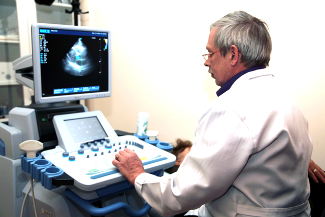 Эхокардиография сердца - расшифровка результатов, показания, подготовка к исследованию