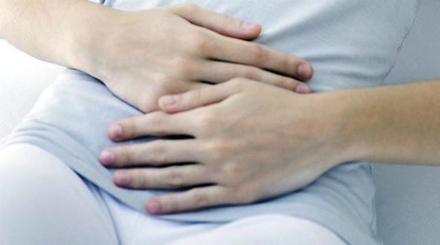 Гонорея у женщин – первые признаки, симптомы и лечение