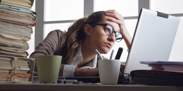 Почему скачет артериальное давление и как привести его в норму?