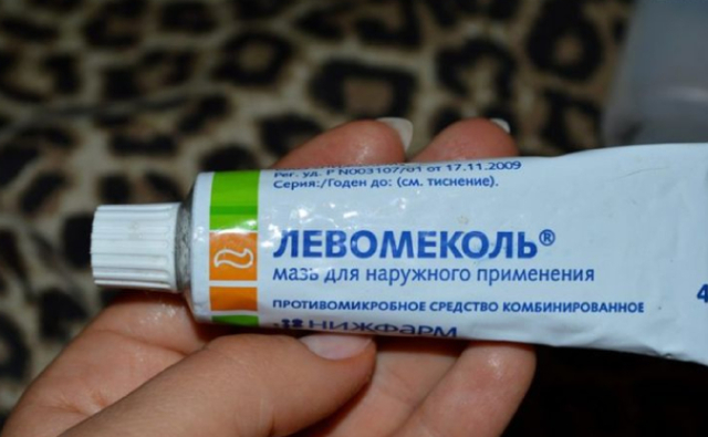 Мазь Левомеколь при геморрое - инструкция