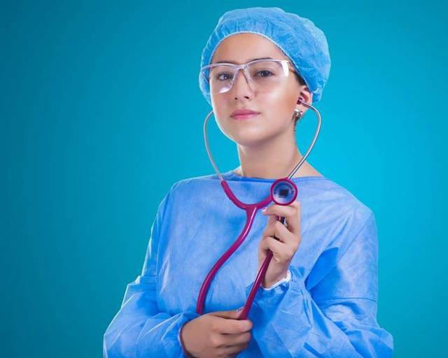 Как быстро снизить давление без лекарств и таблеток?