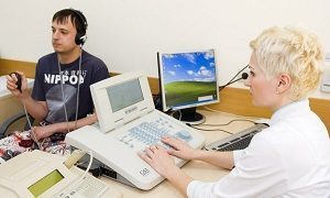 Что делать если при простуде заложило уши?