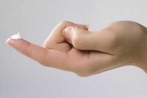 Инструкция по применению мази Пимафуцин - особенности