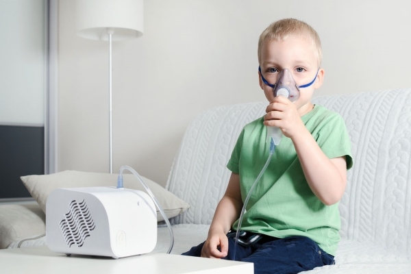 Ингаляции при кашле взрослым и детям - показания и противопоказания, правила проведения. Травы, эфирные масла и лекарственные препараты для ингаляции при кашле