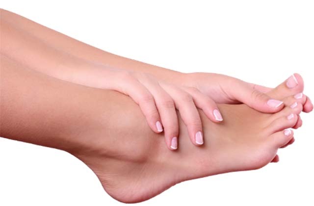 Отек ног в области стопы: причины припухлости правой и левой ступни, что делать, почему отекают ноги у женщин