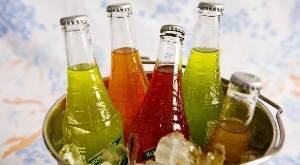 Какие продукты окрашивают зубную эмаль? Продукты, окрашивающие зубы.